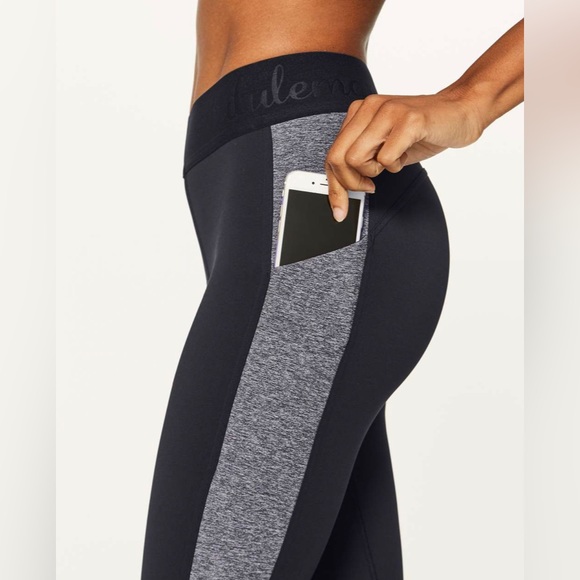 EUC đź’• Lululemon Box It Out Tight Black / Heathered Black - Picture 5 of 8